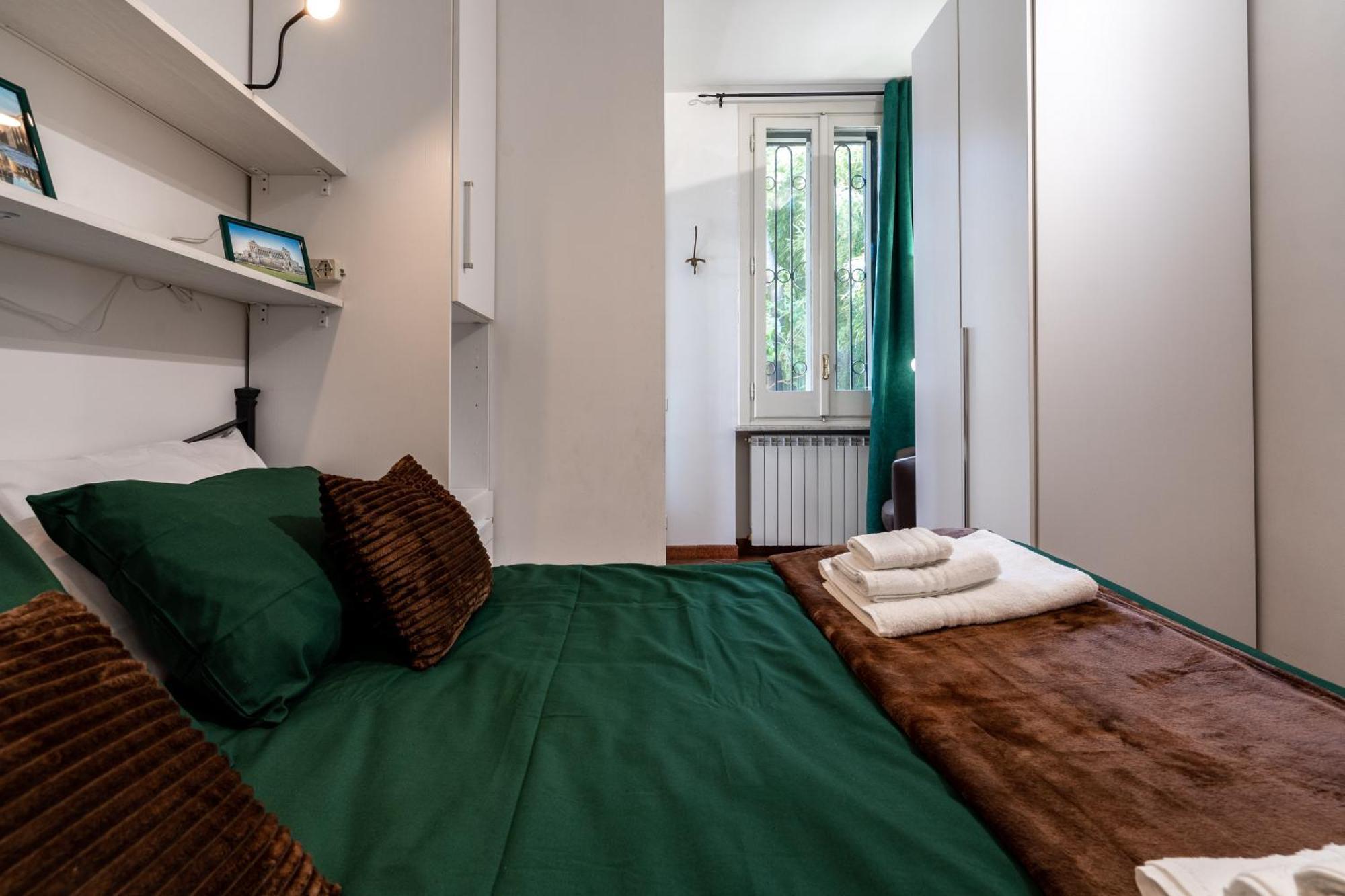 A Due Fermate Dal ColosseoWi-Fi & Netflix Gratis Apartman Róma Kültér fotó